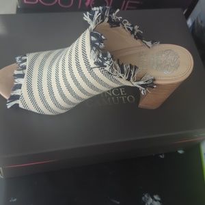 Vince camuto Navy strip 7.5 M